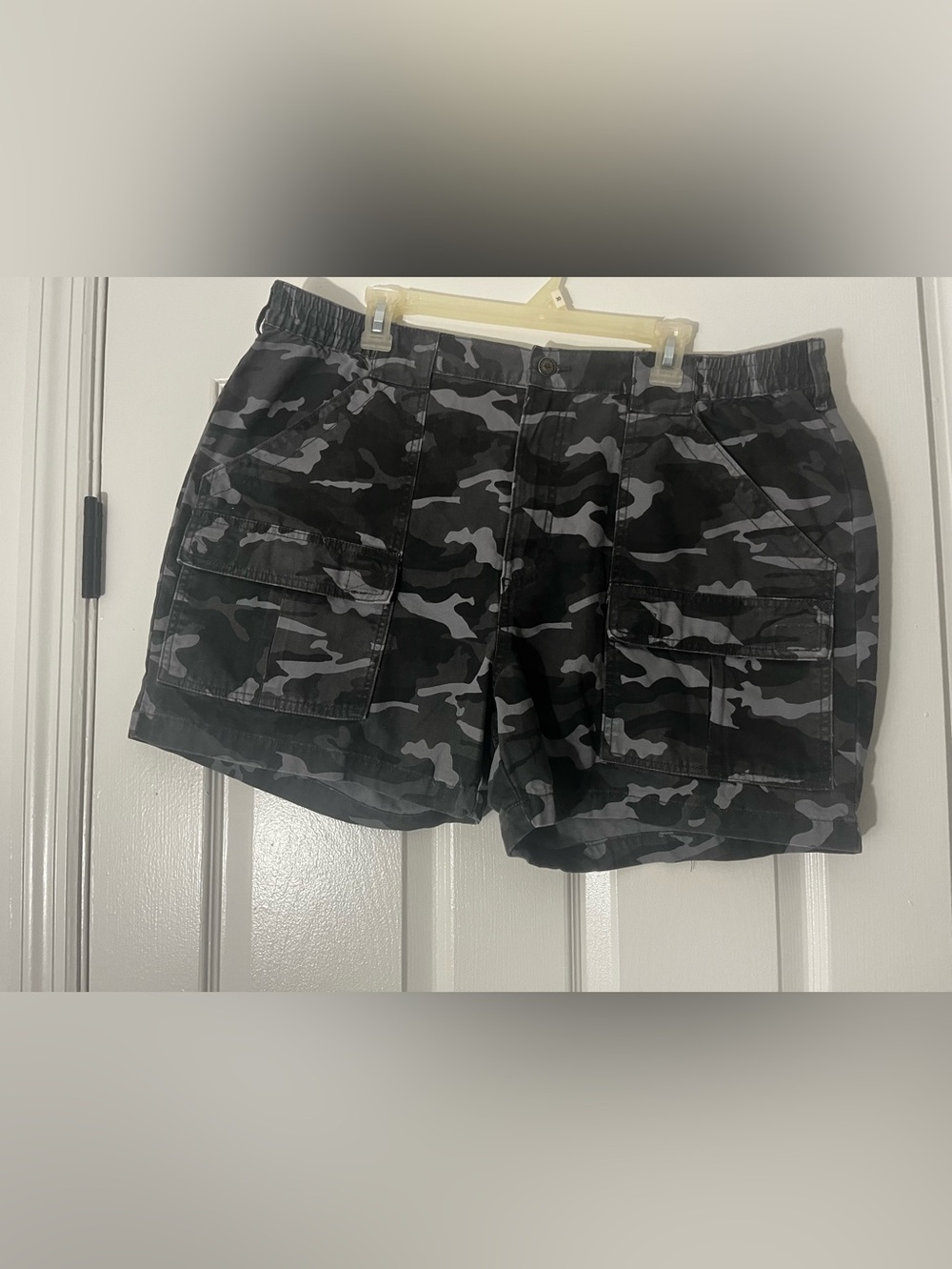 RedHead Black & Gray Camouflage Cargo Shorts